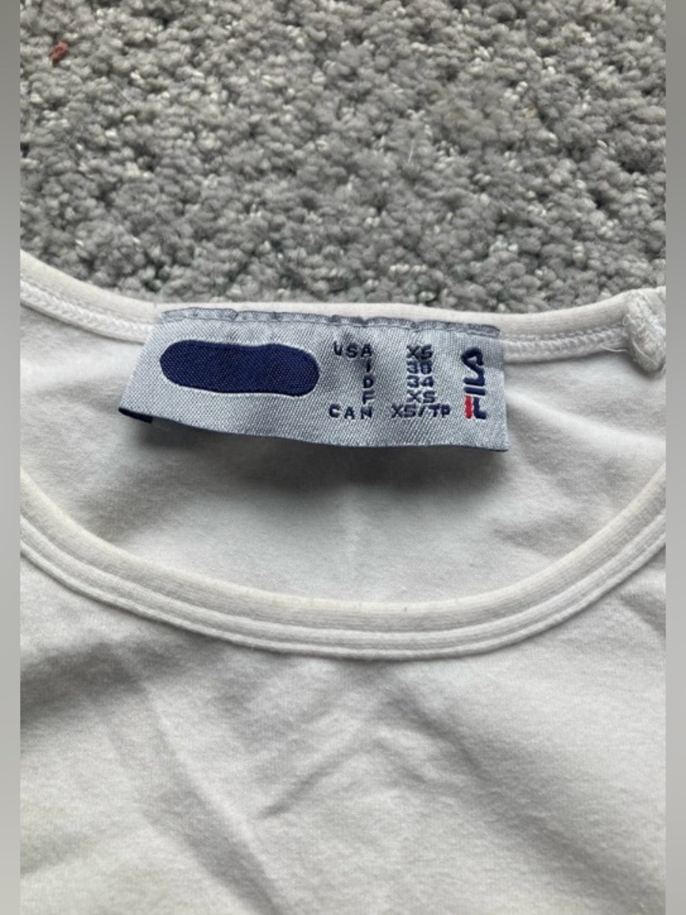 Fila and Tommy Jeans Short Sleeve Tees in White & Navy Size XS Sporty - Picture 2 of 4